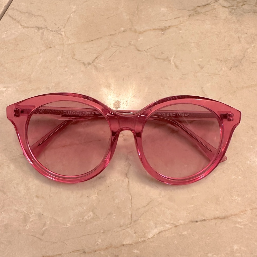 SUPER CHIC CLEAR PINK GUCCI SUNGLASSES